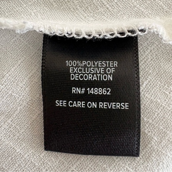 Torrid 2 Women’s White Eyelet Top Front Lace-up Cottagecore, Boho Long Sleeve - Picture 12 of 14